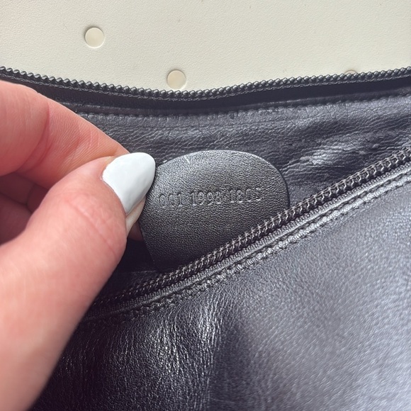 Vintage Gucci Heavy Chain Black Leather Shoulder Bag from Saks Fifth Avenue - Picture 6 of 12